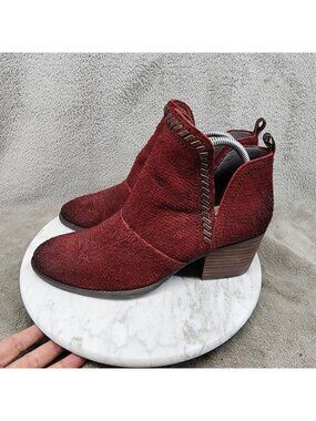 OTBT Shoes Womens Size 8.5 Red Leather Venture Ankle Boots *Read*